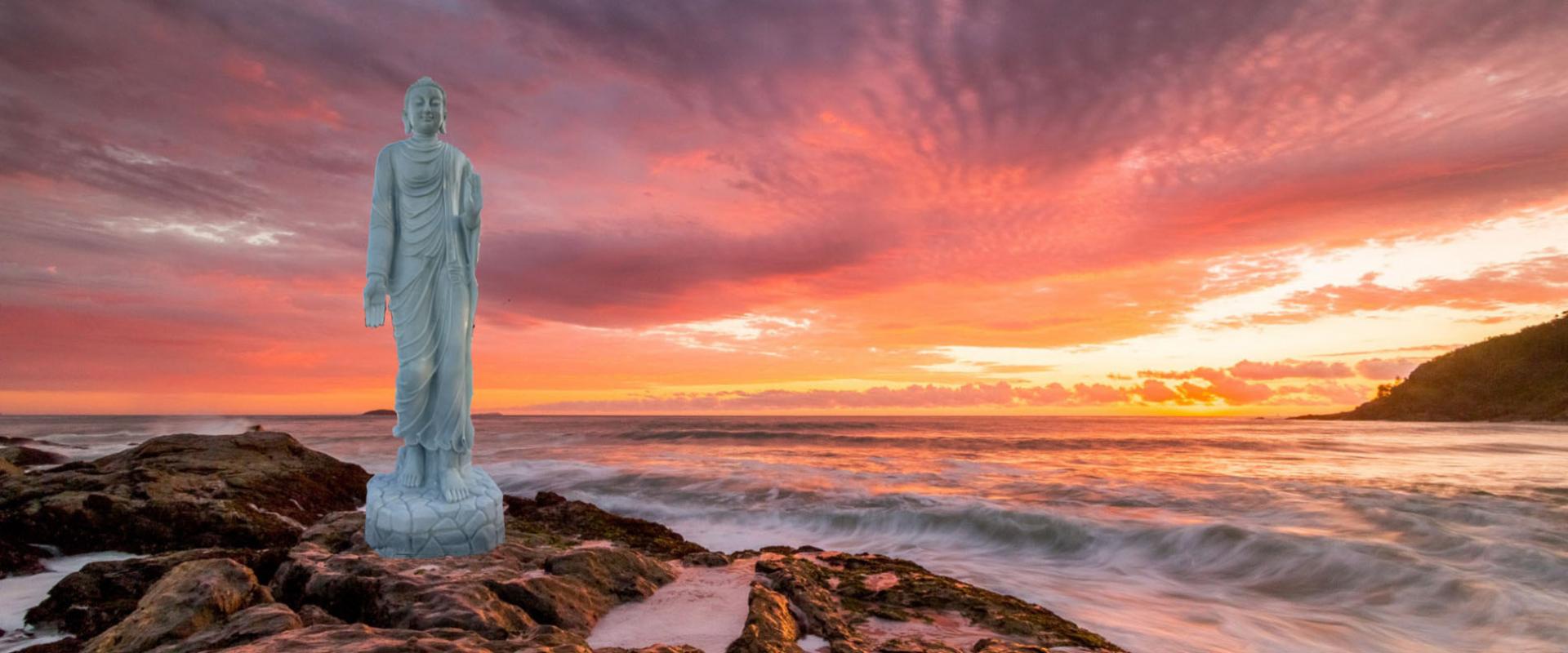 Tượng Phật Đá Non Nước