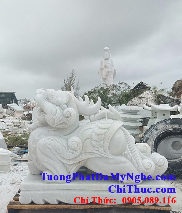 Tùy hưu tượng đá non nước