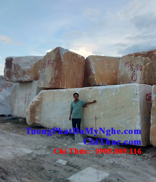 Tượng Phật đá nguyên khối - Tượng đá Non Nước Chí Thức