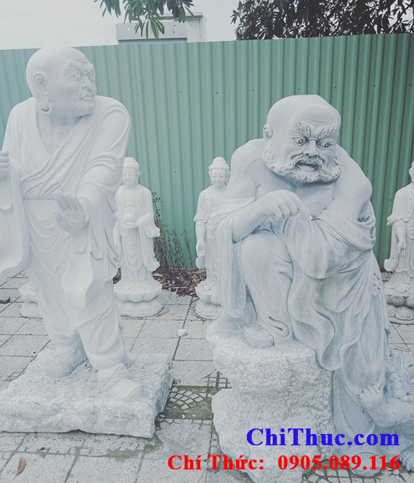 Tượng La Hán đá Non Nước - Đà Nẵng