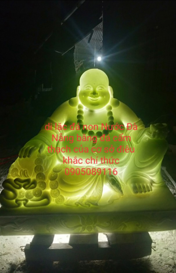 tượng phật đá non nước