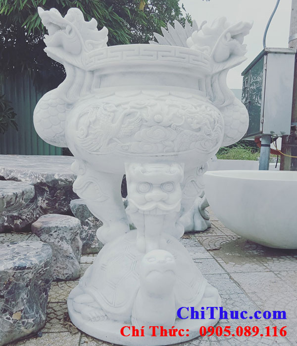 Lư bằng đá Non Nước