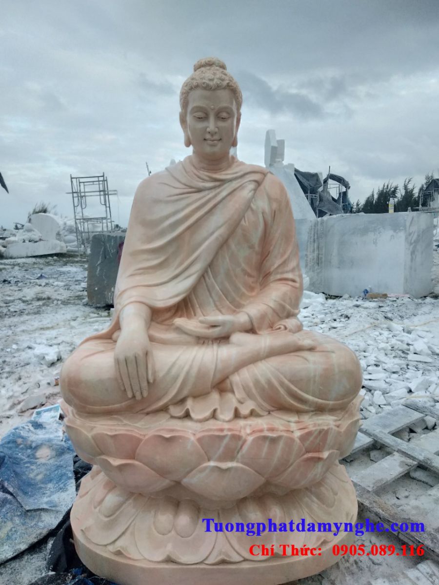 Tượng Phật Thích Ca đá Non Nước Đà Nẵng