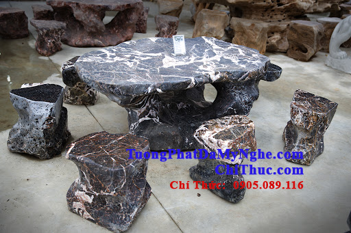 Bàn ghế đá sần vườn đá nguyên khối